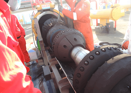 Onshore long-distance oil & gas transmission pipelines and offshore platform oil & gas pipelines
